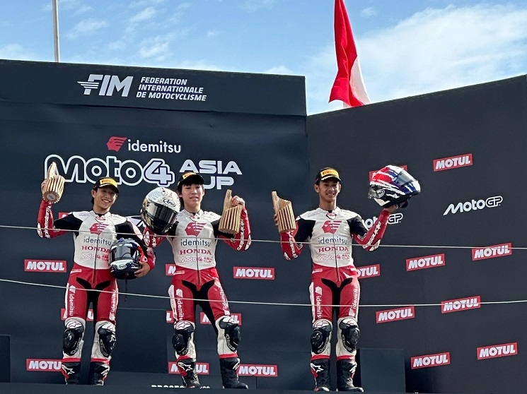 Saling Salip di Tikungan Akhir Jepang, Badly Ayatullah Persembahkan Podium IM4AC 2026