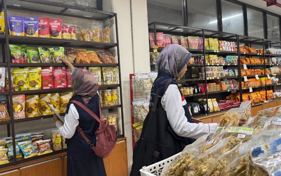 Pastikan Keamanan Makanan selama Ramadhan, Pemkot Ambil Sampel 15 Produk untuk Uji Lab