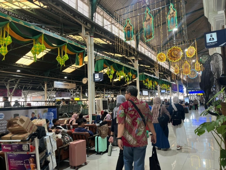 H+8 KAI Daop 6 Sementara Telah Layani 66.741 Penumpang