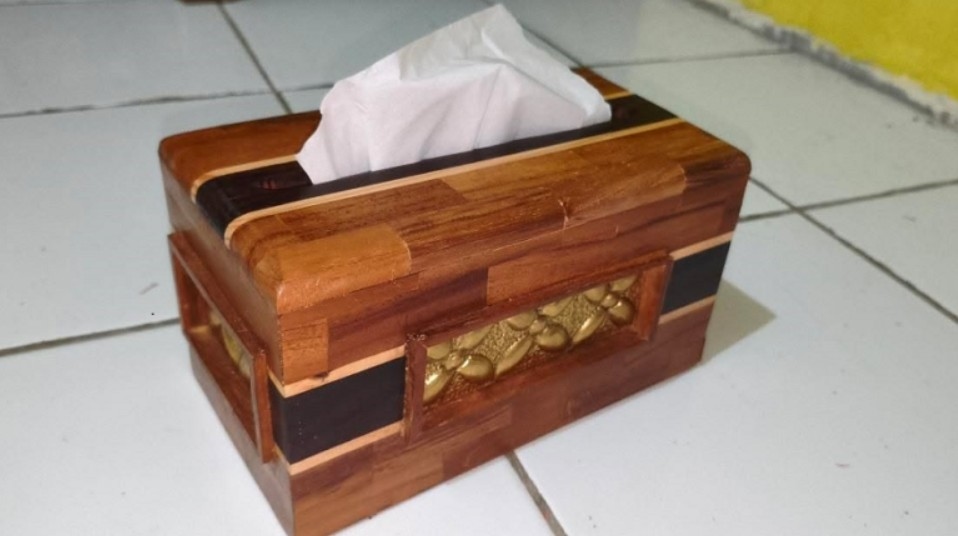 Mahasiswa UNY Ubah Limbah Kayu Praktikum jadi Tempat Tisu Bernilai Ekonomi