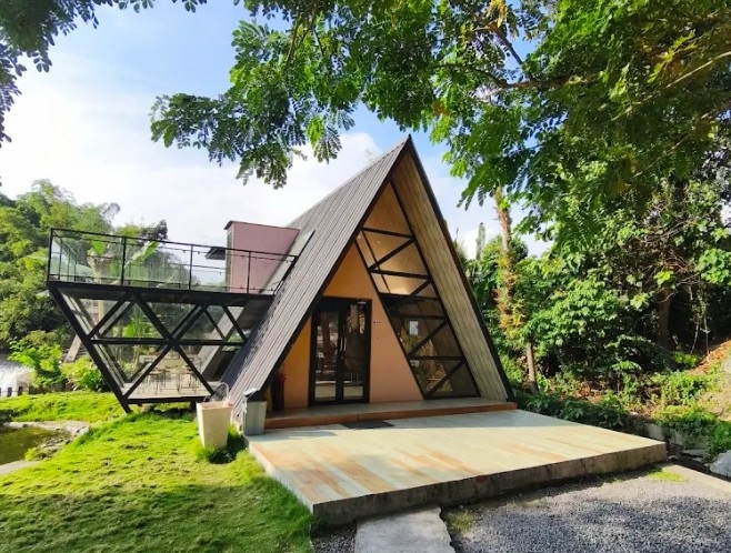 Krasan Cafe and Resto, Cafe Estetik dengan View Sungai yang Bikin Betah