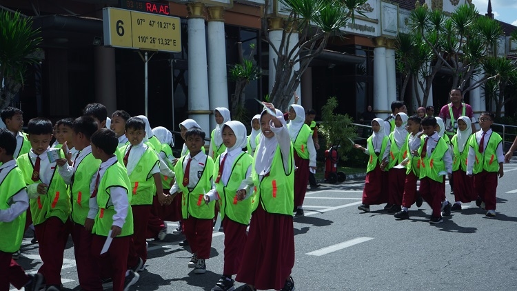 Peringati Hari Anak Nasional, Bandara Adisutjipto Yogyakarta Beri Edukasi Keselamatan Bagi Pelajar SD