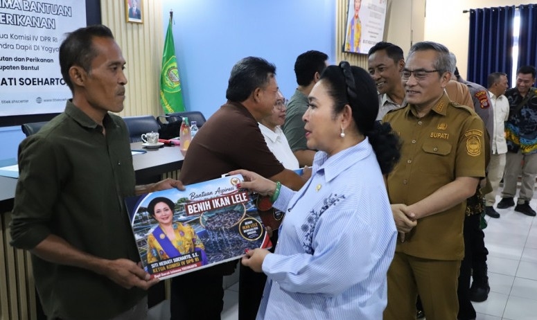 Nelayan di Bantul Dapat Bantuan 10 Mesin Kapal 