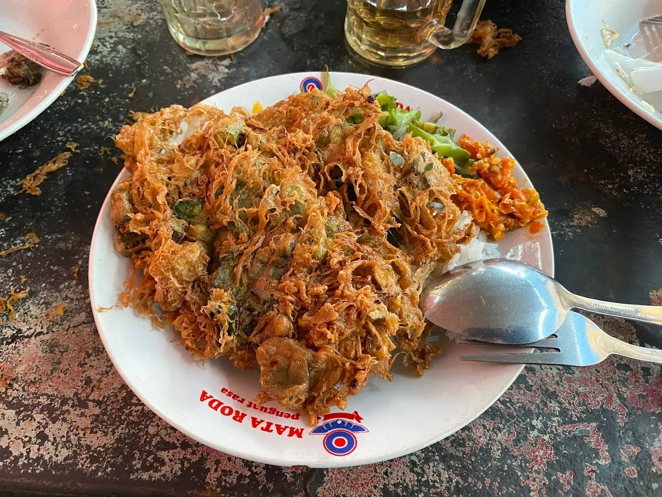 Icip-icip Nasi Telur  Gobal-gabul Warung Pojok Mbak Yuni Kotabaru yang Selalu Ramai Pembeli