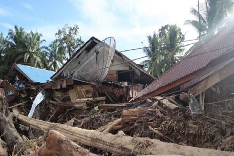 Mahasiswa Terdampak Bencana Banjir Sumatera Dapat Bantuan Beras dari Pemda DIY