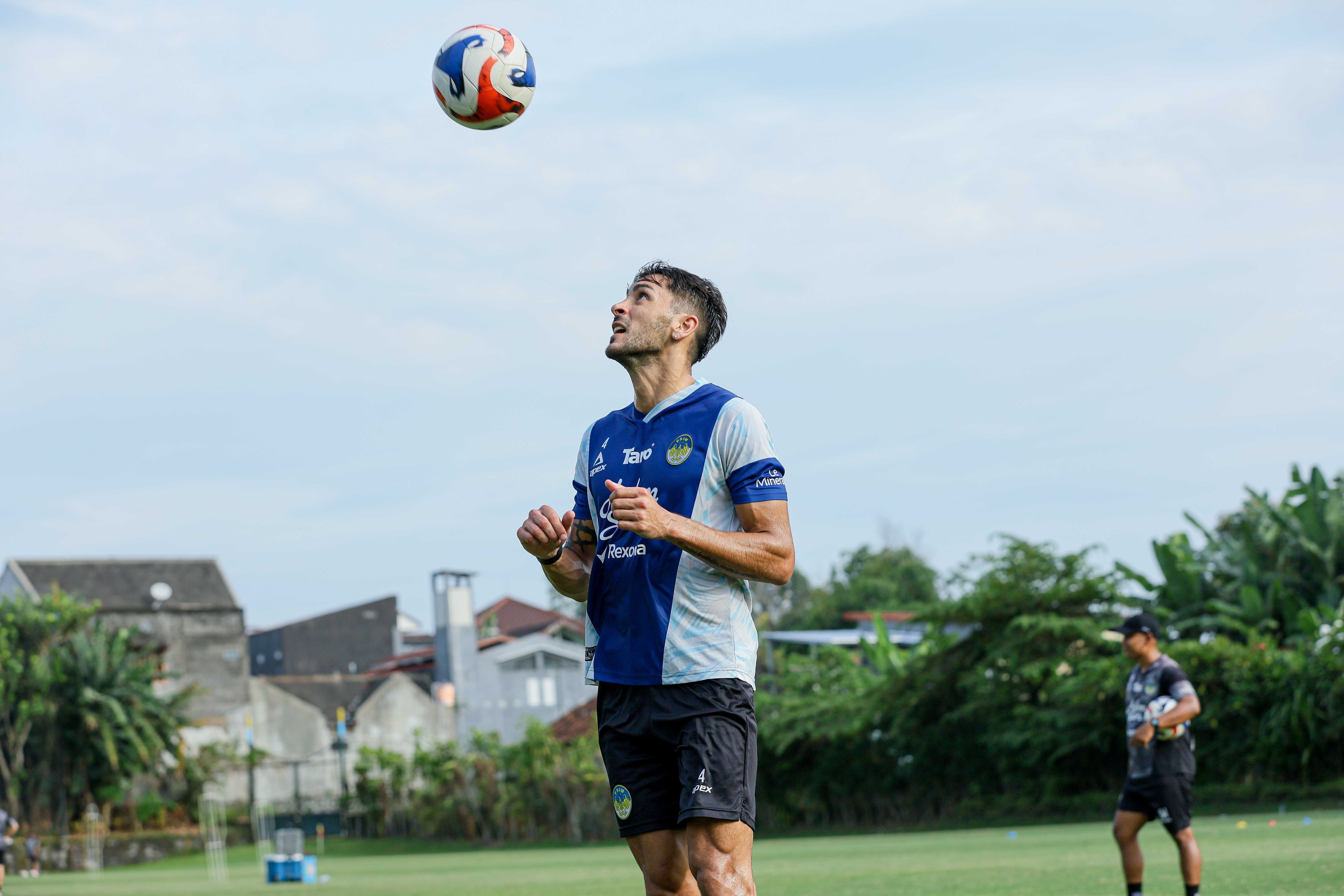 Absen Lawan Persebaya, Ini Kata Bek PSIM Franco Ramos