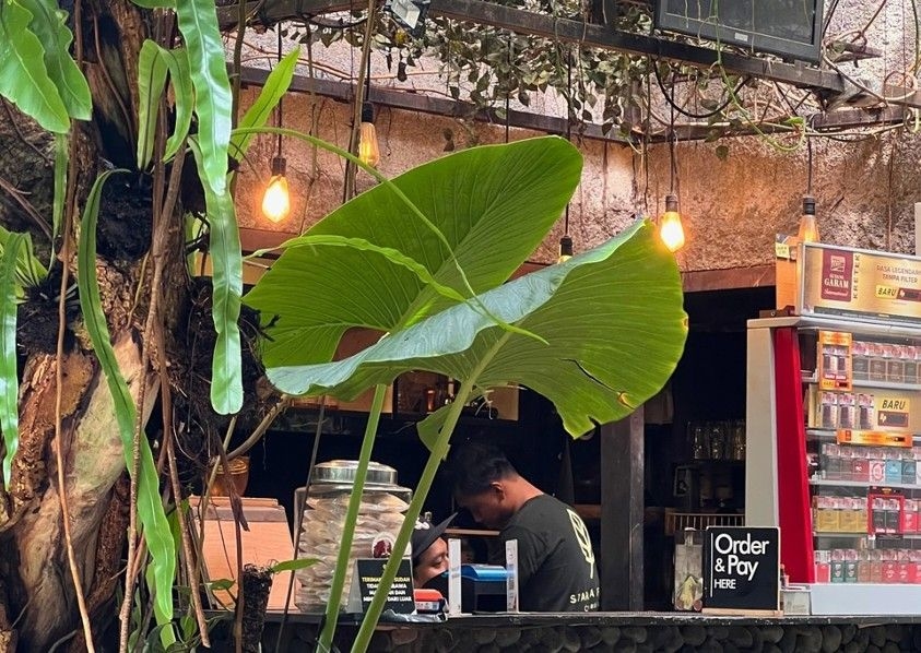 Svarga Flora, Cafe Bergaya Natural Estetik Cocok untuk Jadi Tempat Bukber