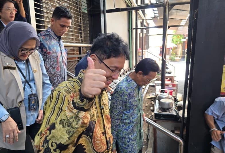 Beda Pandangan Menkeu Purbaya vs Wali Kota Jogja soal Ramainya Pasar Beringharjo