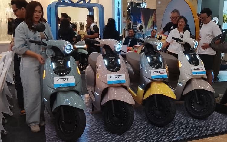 Indomobil eMotor Perkuat Pasar Motor Listrik di Jogja