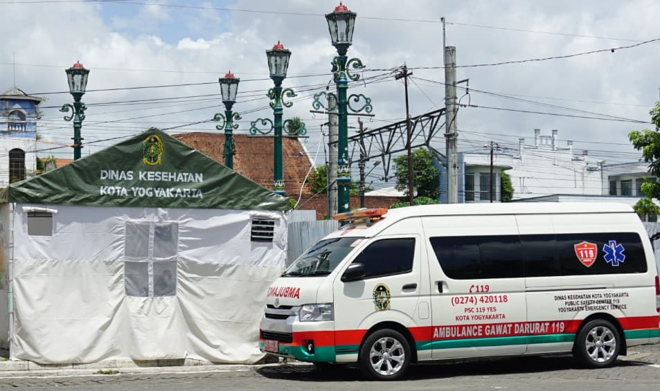 Pemkot Jogja Siagakan Pos Kesehatan dan Ambulans di Malam Tahun Baru, Termasuk Alat Kenjut Jantung