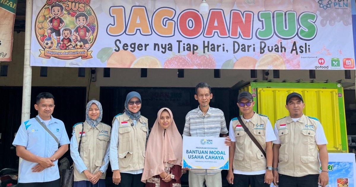 PLN DIY Beri Bantuan Modal Usaha ke Pelaku UMKM