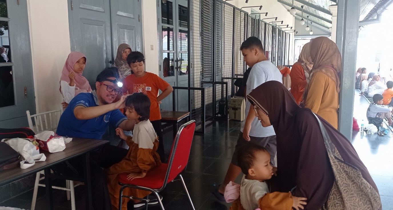 Serunya Anak-anak Tuli Ini Gratis Masuk dan Keliling Benteng Vredeburg