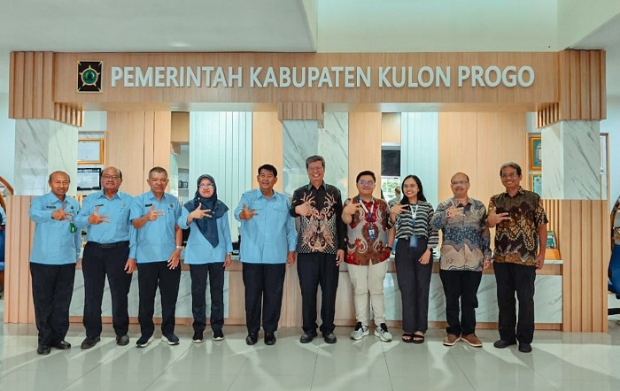 UAJY Serahkan Aplikasi Pemetaan Potensi Daerah kepada Pemkab Kulon Progo