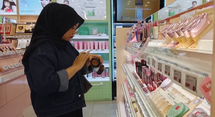 Lewat '100% Cantik Indonesia' Sociolla Ajak Warga Jogja Cintai Kosmetik Lokal