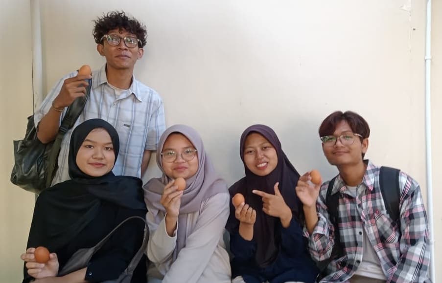 Unik, Mahasiswa Peternakan UGM Dapat Jatah Telur Ayam saat Masa Ujian