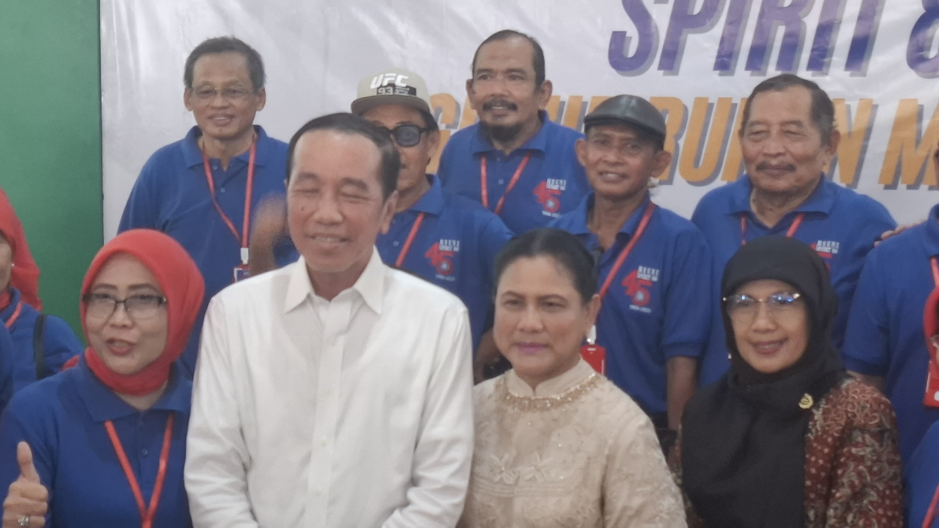 Alasan Jokowi Tak Pakai Seragam di Reuni Fakultas Kehutanan UGM