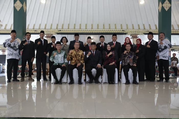 Kukuhkan Dewan Pendidikan, Bupati Sleman Dorong Peningkatan Kualitas