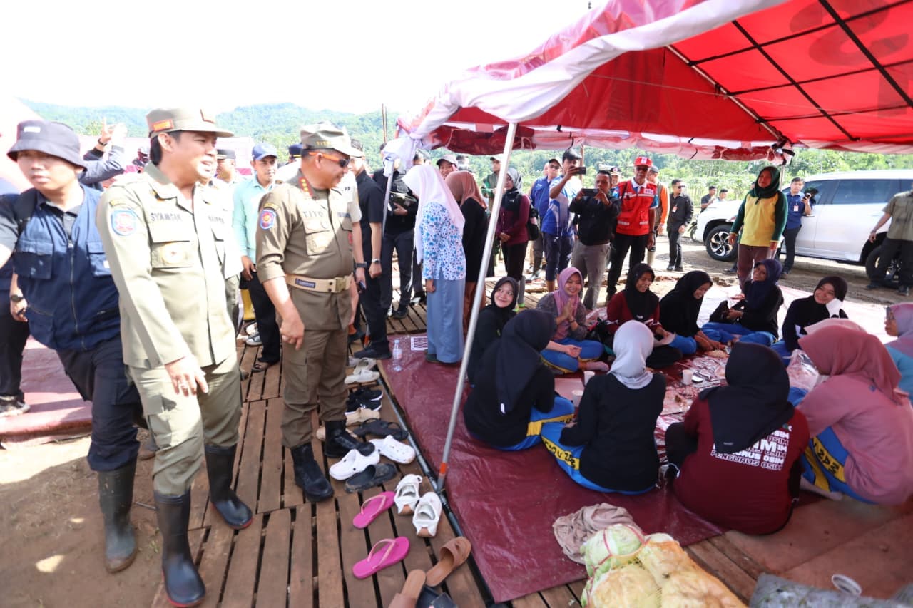 Kehadiran Mendagri di Lokasi Bencana jadi Bukti Pemda Tak Dibiarkan Sendiri Hadapi Musibah