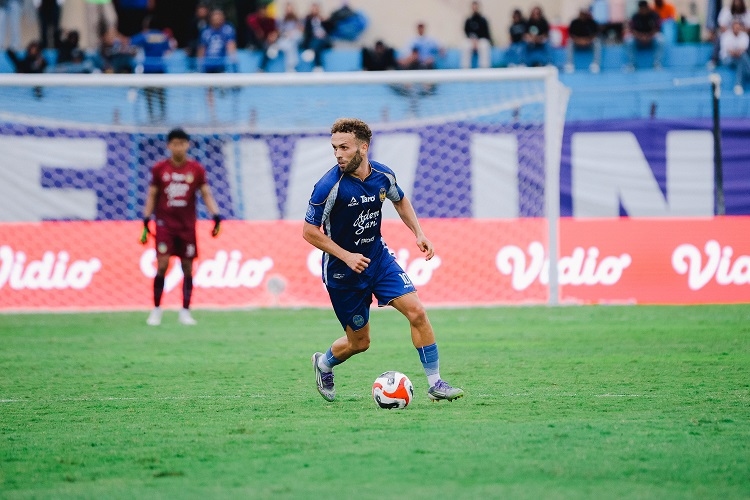 Ze Valente Absen Lawan Persija, Siapa Pengganti yang Disiapkan Pelatih PSIM Jean-Paul van Gastel?