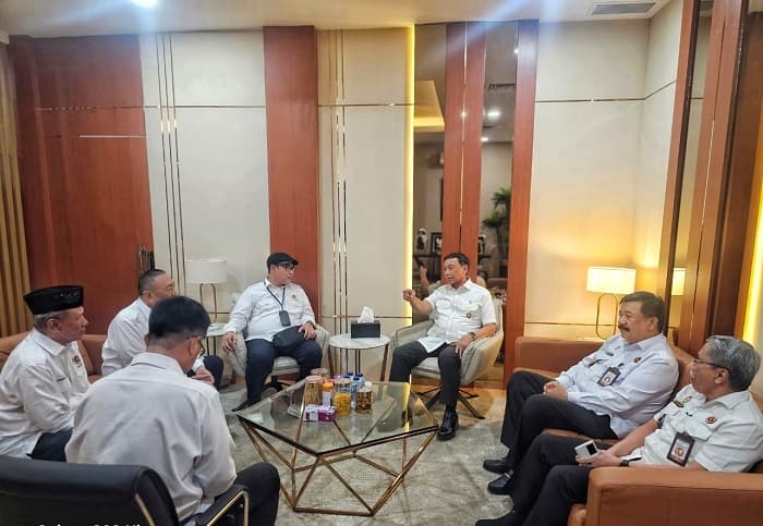 Jadi Penghubung Pemerintah dan Publik, Wiranto Minta PWI Perkuat Peran Pers